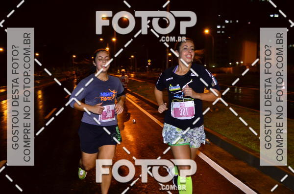 Buy your photos of the eventLuminous Run on Fotop
