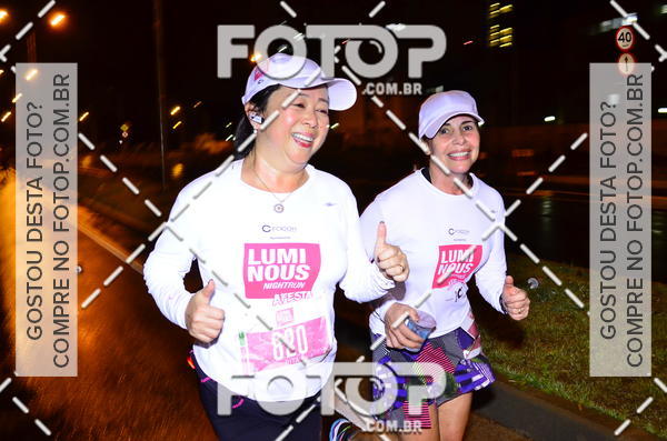 Buy your photos of the eventLuminous Run on Fotop