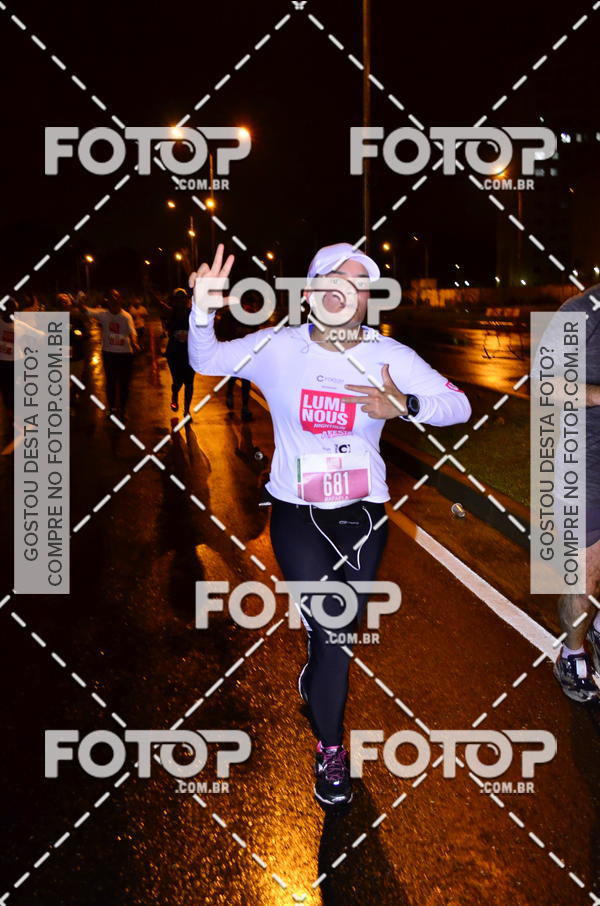 Buy your photos of the eventLuminous Run on Fotop
