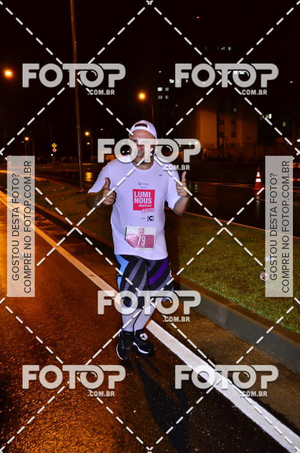 Buy your photos of the eventLuminous Run on Fotop