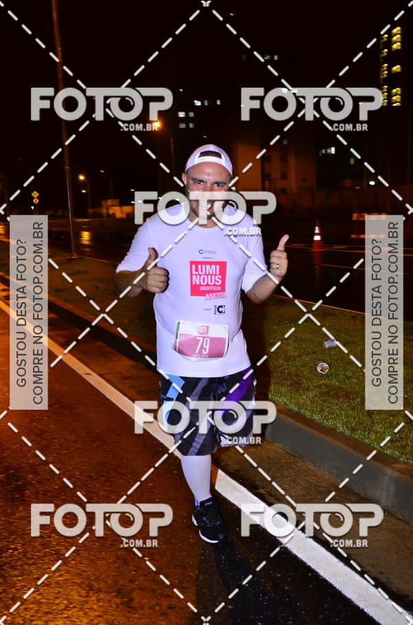 Buy your photos of the eventLuminous Run on Fotop