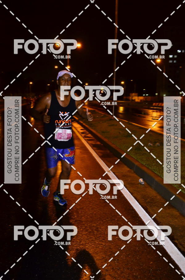 Buy your photos of the eventLuminous Run on Fotop
