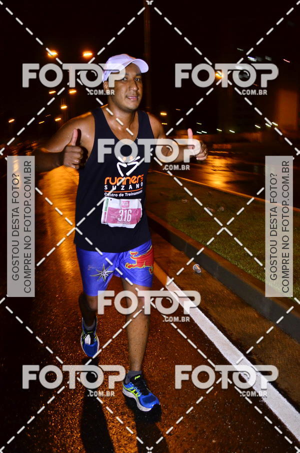 Buy your photos of the eventLuminous Run on Fotop