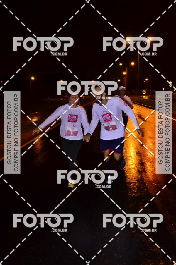 Buy your photos of the eventLuminous Run on Fotop