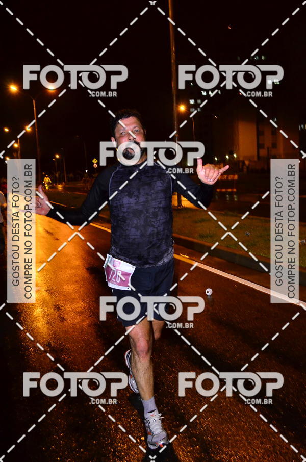 Buy your photos of the eventLuminous Run on Fotop