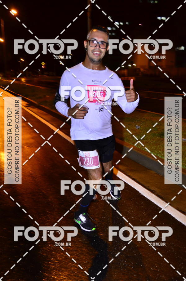 Buy your photos of the eventLuminous Run on Fotop