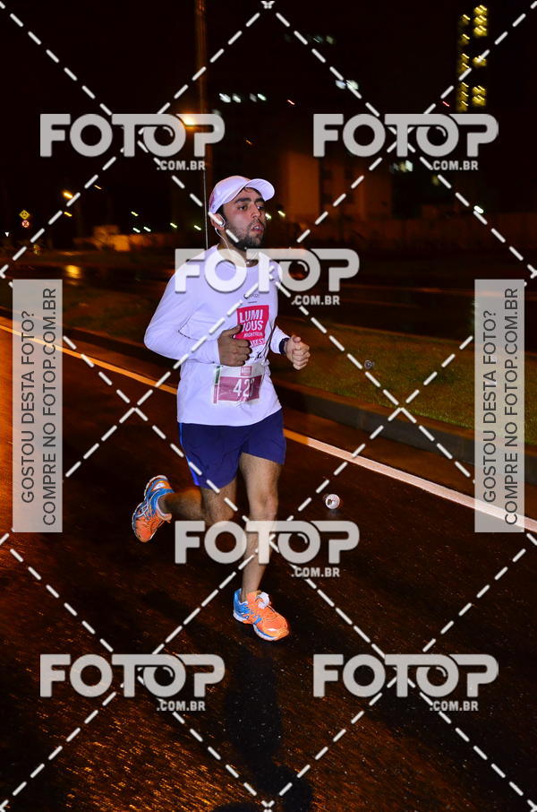 Buy your photos of the eventLuminous Run on Fotop