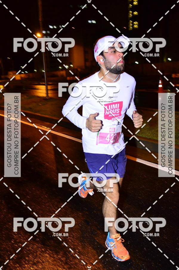 Buy your photos of the eventLuminous Run on Fotop