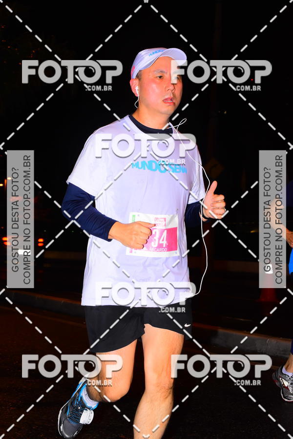 Buy your photos of the eventLuminous Run on Fotop