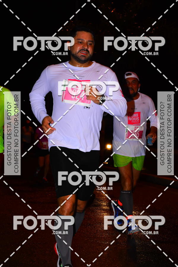 Buy your photos of the eventLuminous Run on Fotop
