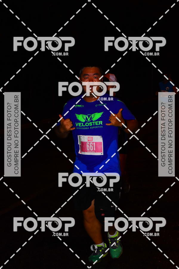 Buy your photos of the eventLuminous Run on Fotop