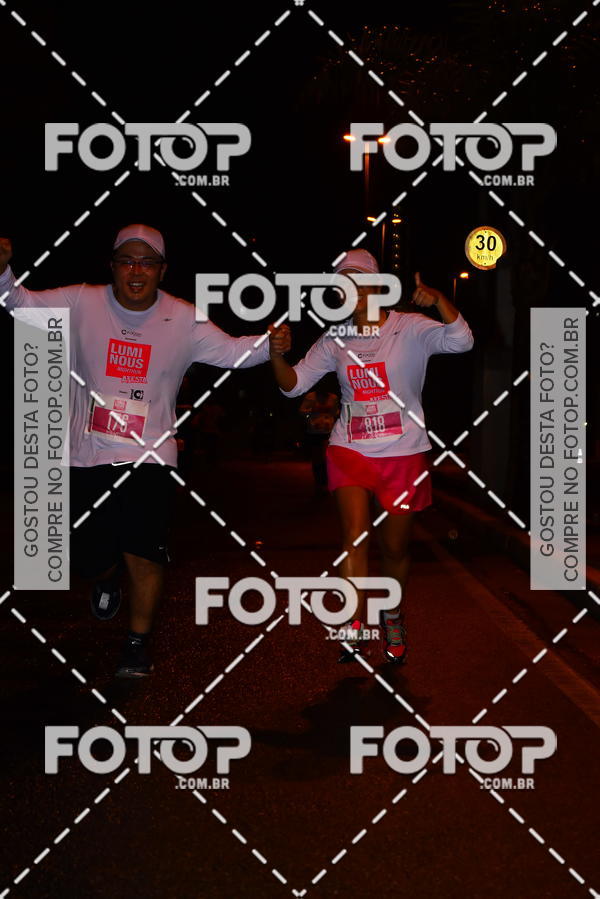Buy your photos of the eventLuminous Run on Fotop