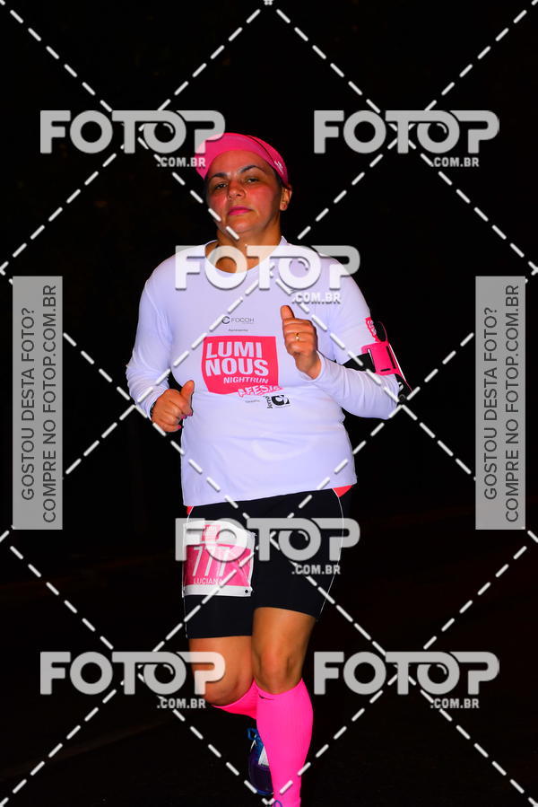 Buy your photos of the eventLuminous Run on Fotop