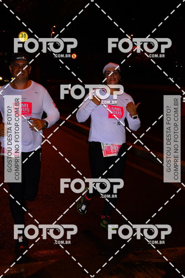 Buy your photos of the eventLuminous Run on Fotop