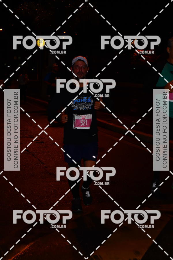Buy your photos of the eventLuminous Run on Fotop