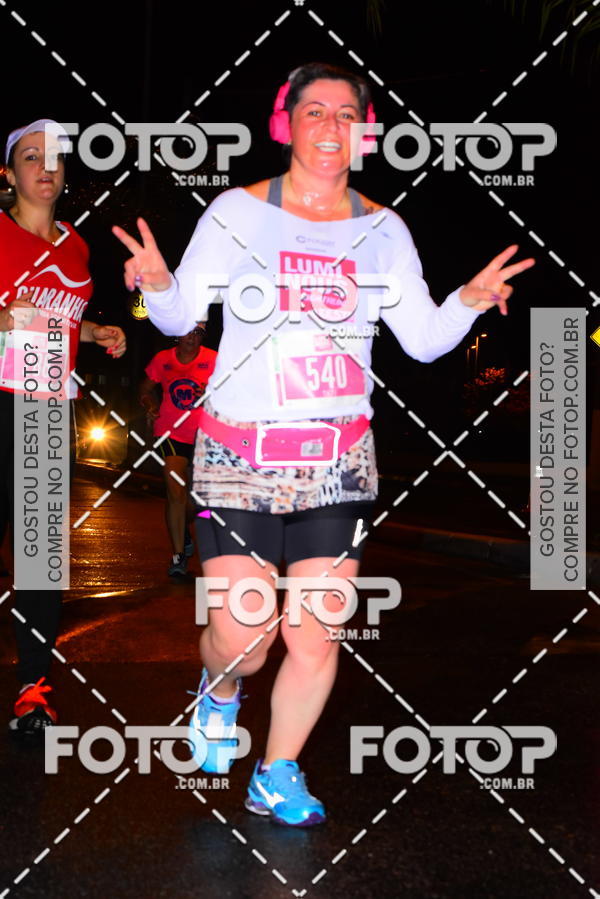 Buy your photos of the eventLuminous Run on Fotop