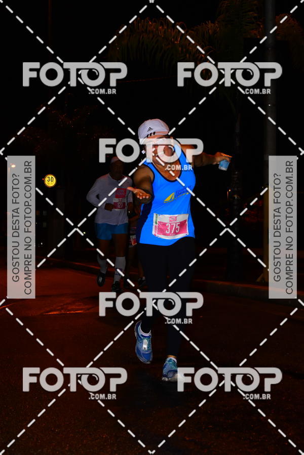 Buy your photos of the eventLuminous Run on Fotop