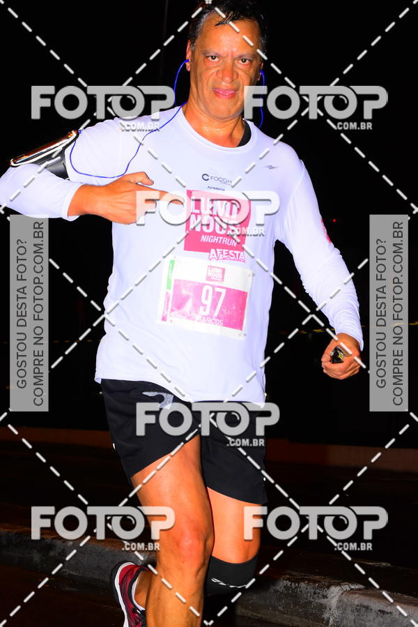 Buy your photos of the eventLuminous Run on Fotop