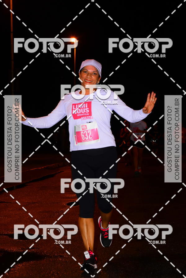 Buy your photos of the eventLuminous Run on Fotop