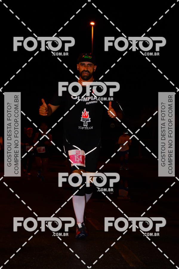 Buy your photos of the eventLuminous Run on Fotop