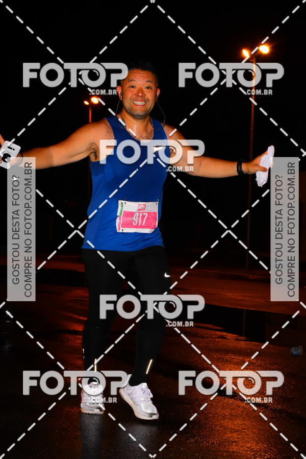 Buy your photos of the eventLuminous Run on Fotop