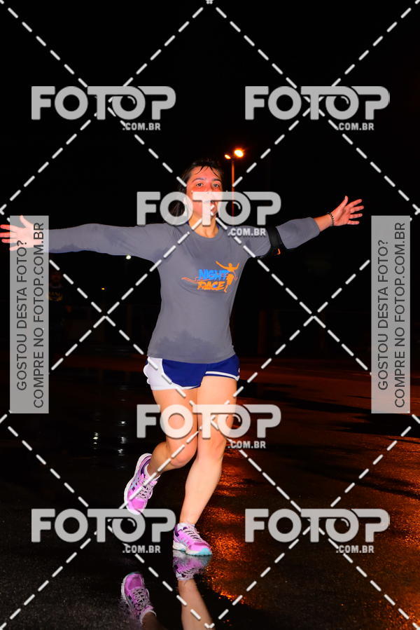 Buy your photos of the eventLuminous Run on Fotop