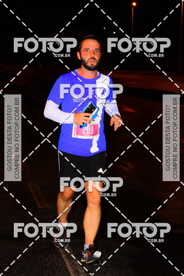 Buy your photos of the eventLuminous Run on Fotop