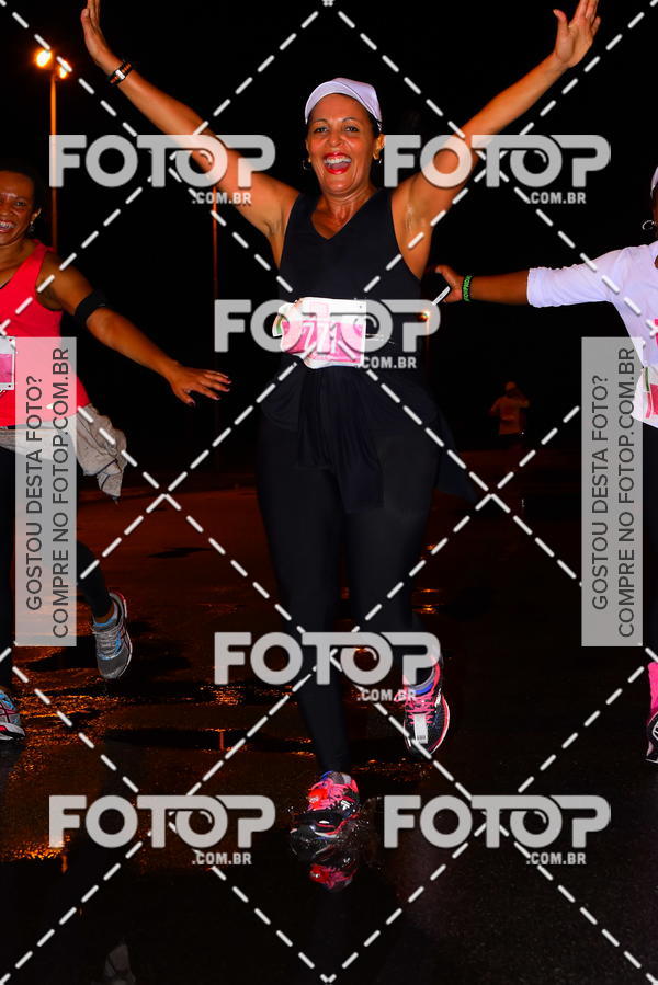 Buy your photos of the eventLuminous Run on Fotop