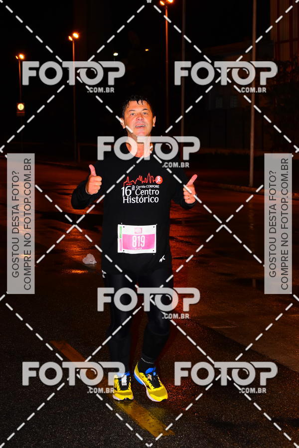 Buy your photos of the eventLuminous Run on Fotop