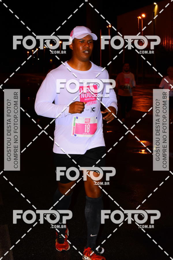 Buy your photos of the eventLuminous Run on Fotop