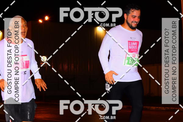 Buy your photos of the eventLuminous Run on Fotop