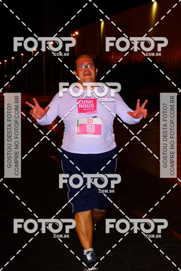 Buy your photos of the eventLuminous Run on Fotop
