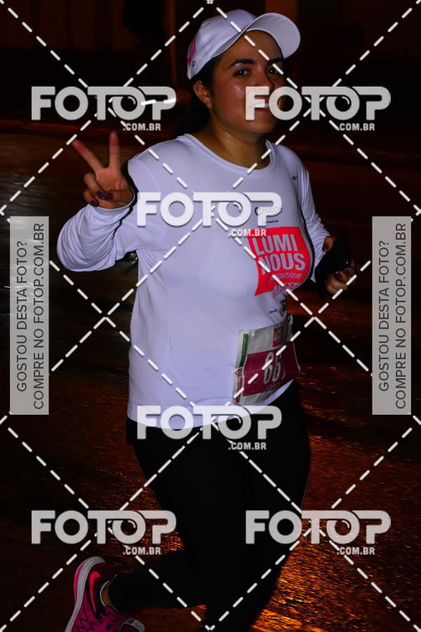 Buy your photos of the eventLuminous Run on Fotop