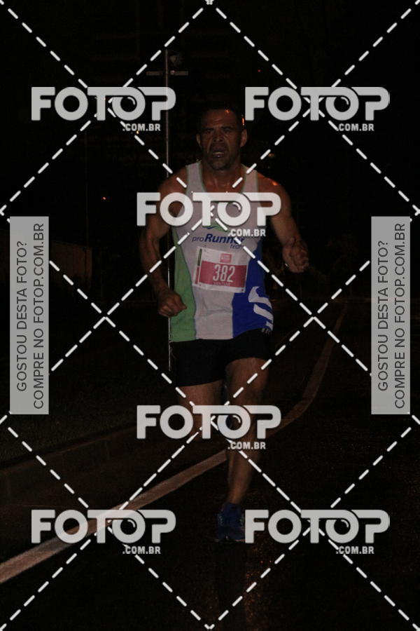Buy your photos of the eventLuminous Run on Fotop