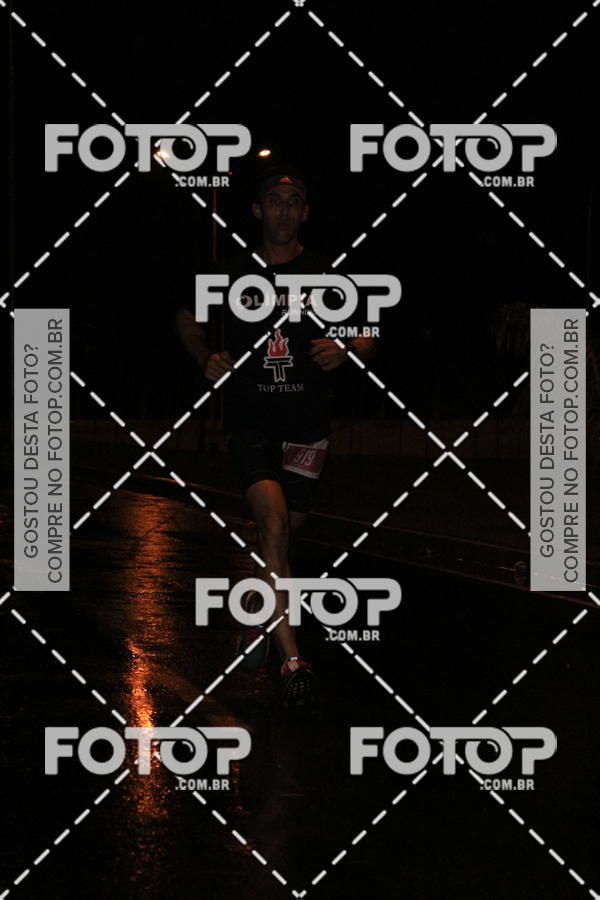 Buy your photos of the eventLuminous Run on Fotop