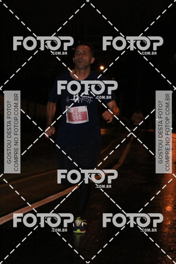 Buy your photos of the eventLuminous Run on Fotop