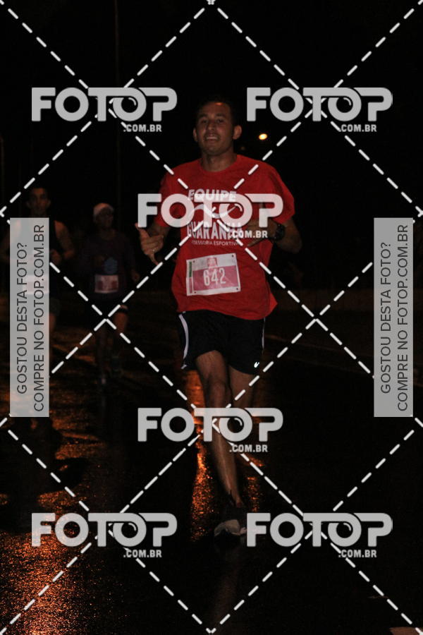 Buy your photos of the eventLuminous Run on Fotop