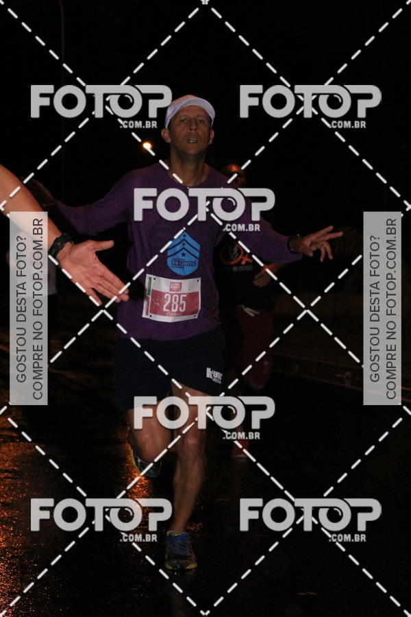 Buy your photos of the eventLuminous Run on Fotop