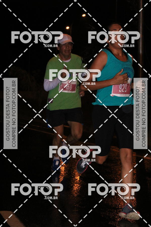 Buy your photos of the eventLuminous Run on Fotop