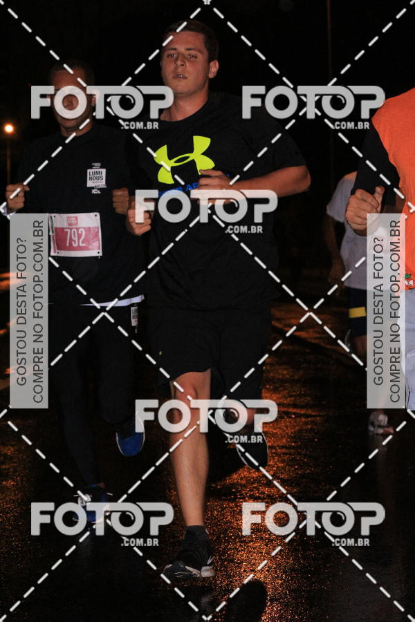 Buy your photos of the eventLuminous Run on Fotop