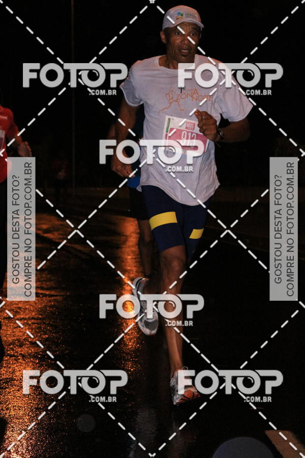 Buy your photos of the eventLuminous Run on Fotop