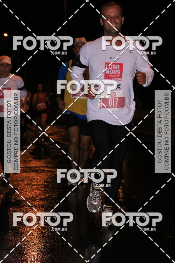 Buy your photos of the eventLuminous Run on Fotop