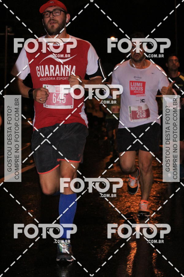 Buy your photos of the eventLuminous Run on Fotop