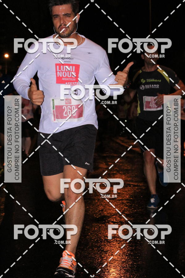 Buy your photos of the eventLuminous Run on Fotop