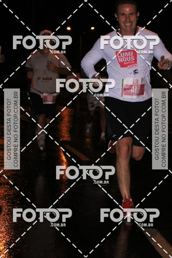 Buy your photos of the eventLuminous Run on Fotop