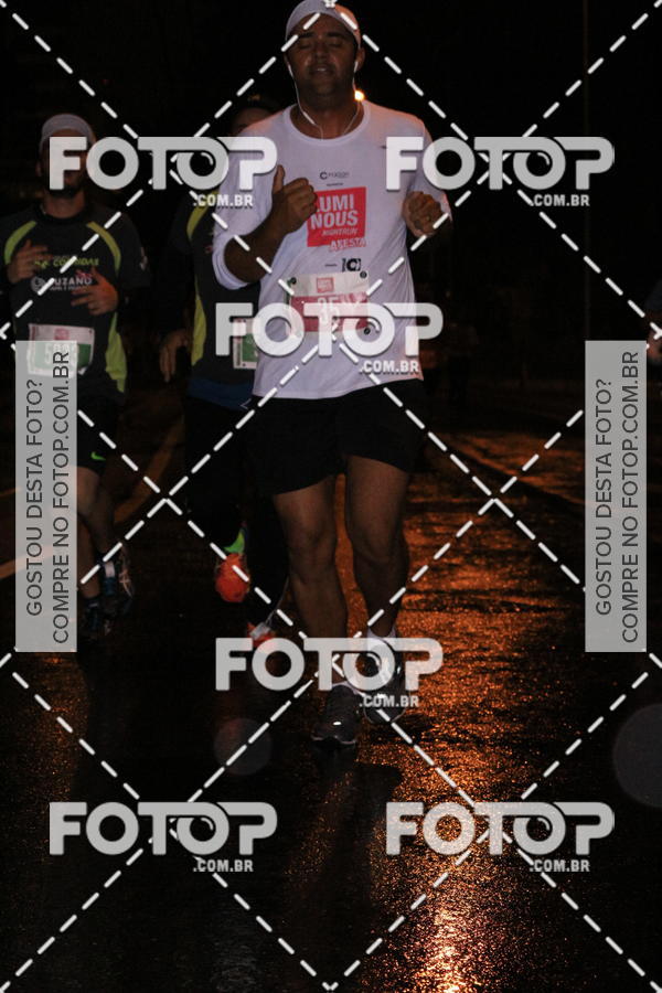Buy your photos of the eventLuminous Run on Fotop