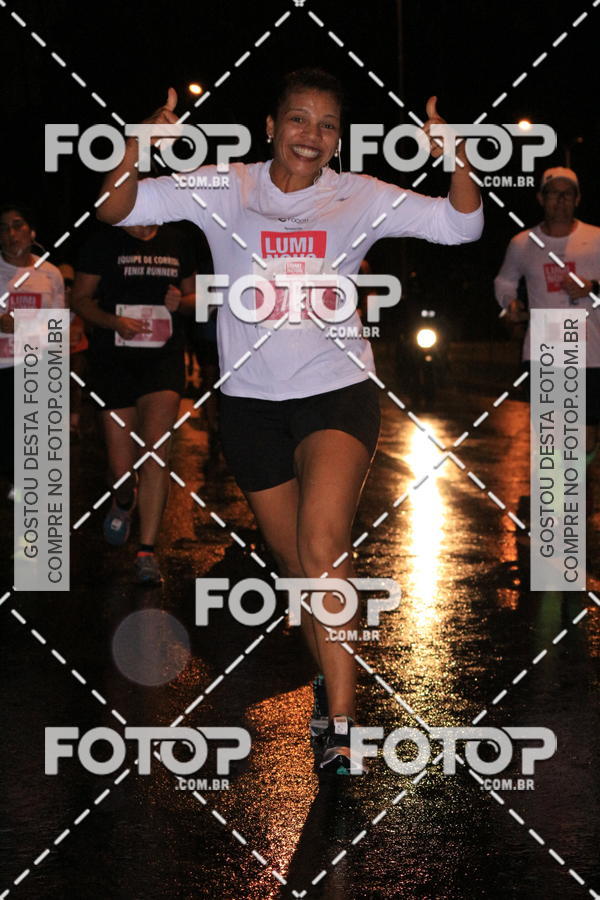 Buy your photos of the eventLuminous Run on Fotop