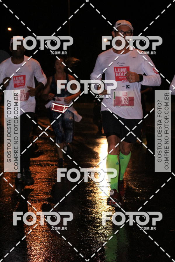 Buy your photos of the eventLuminous Run on Fotop
