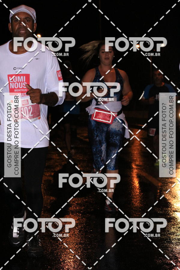 Buy your photos of the eventLuminous Run on Fotop