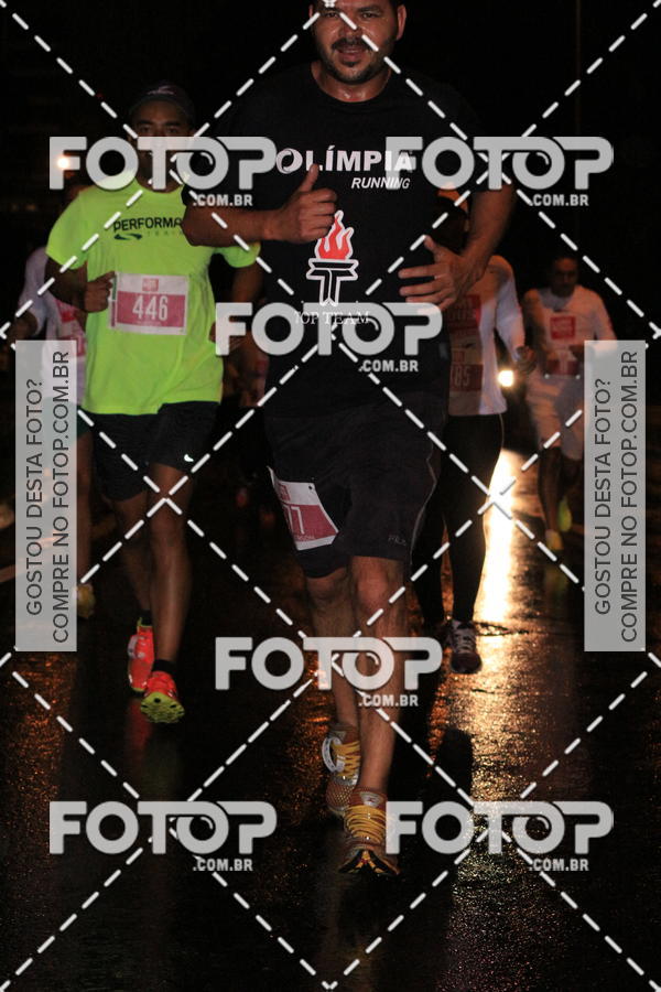 Buy your photos of the eventLuminous Run on Fotop